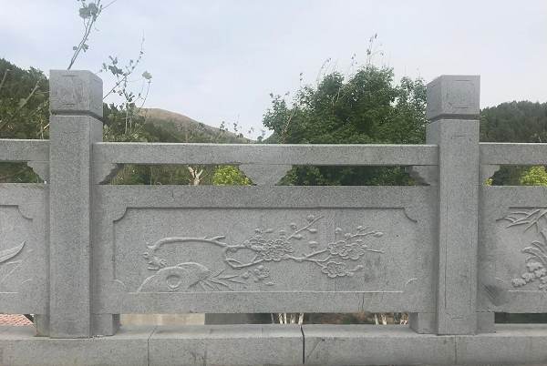 大连仿古线雕栏杆 款式一 厂家直供